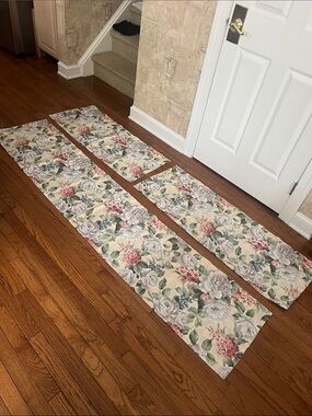Crown Craft Williamsburg Floral Garden Gable Curtain Valances 86”x15” (3)